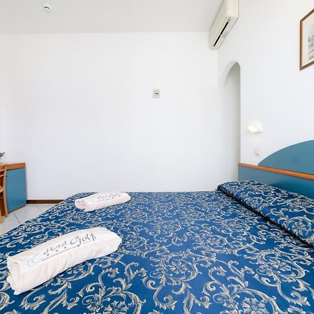 Hotel Golf Cattolica Buitenkant foto