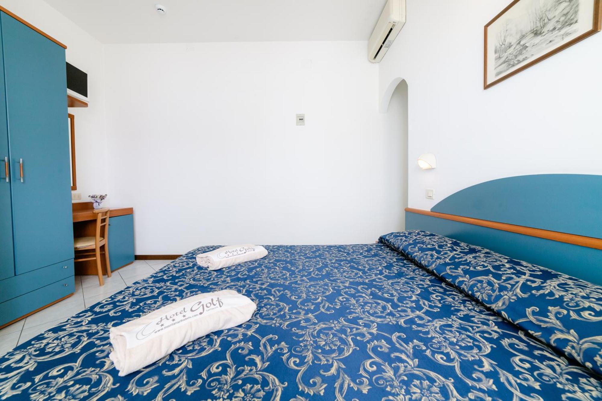 Hotel Golf Cattolica Buitenkant foto
