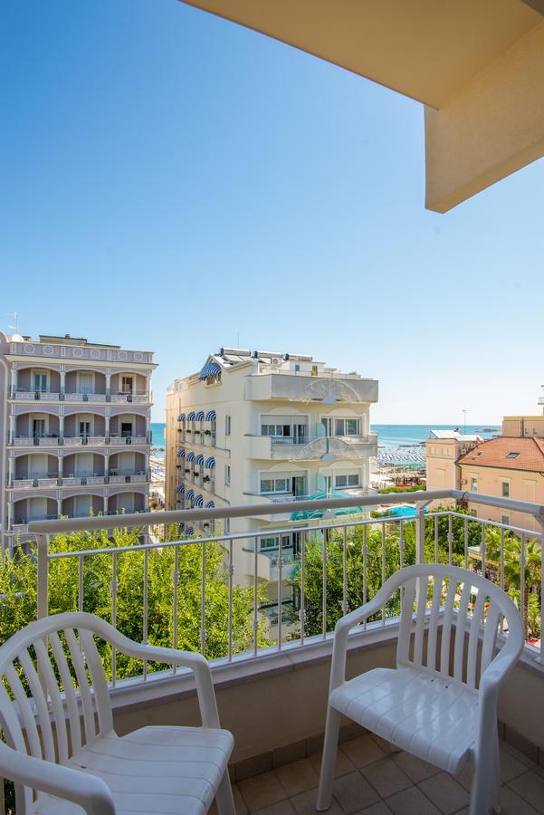 Hotel Golf Cattolica Buitenkant foto